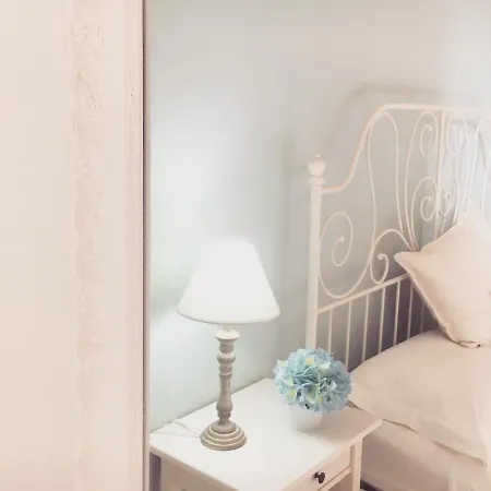 Bed & Breakfast Luce Del Barocco 4*