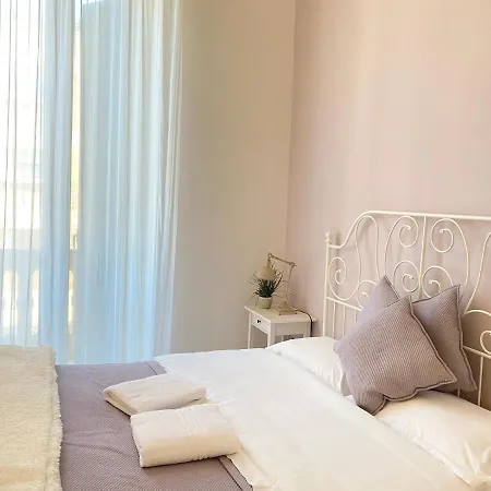Bed & Breakfast Luce Del Barocco 4*