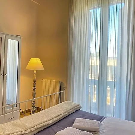 Bed & Breakfast Luce Del Barocco 4*